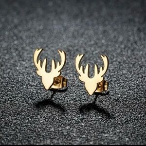 NEW Dainty Deer stud Earrings Gold color - Boutique